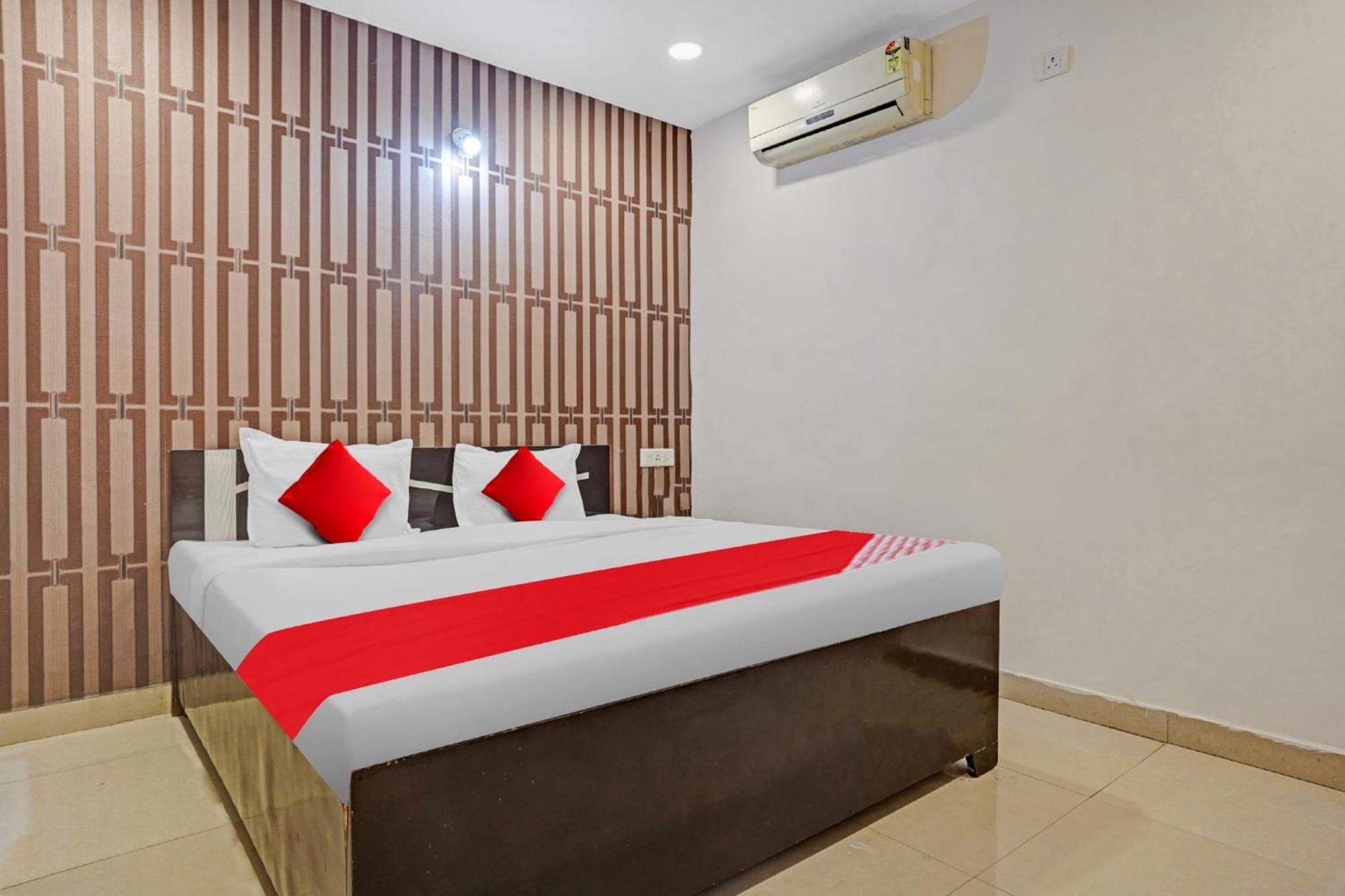 Hotel O Flagship Hotel Gulmohar Inn 보팔 외부 사진