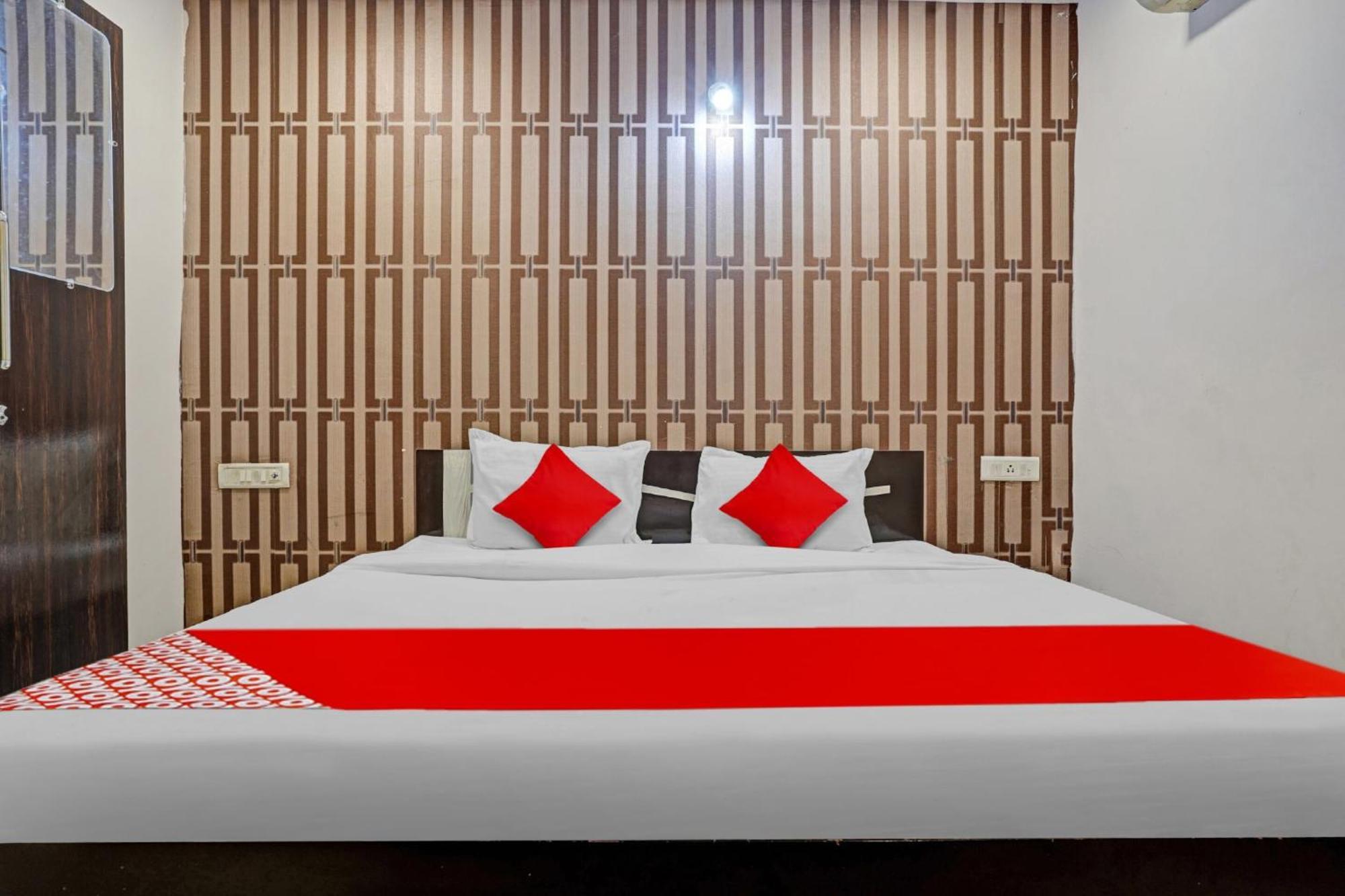 Hotel O Flagship Hotel Gulmohar Inn 보팔 외부 사진