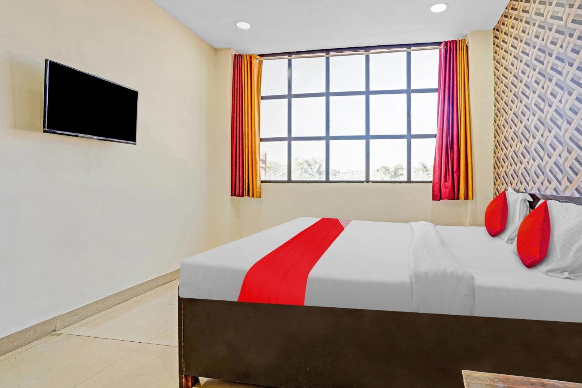 Hotel O Flagship Hotel Gulmohar Inn 보팔 외부 사진